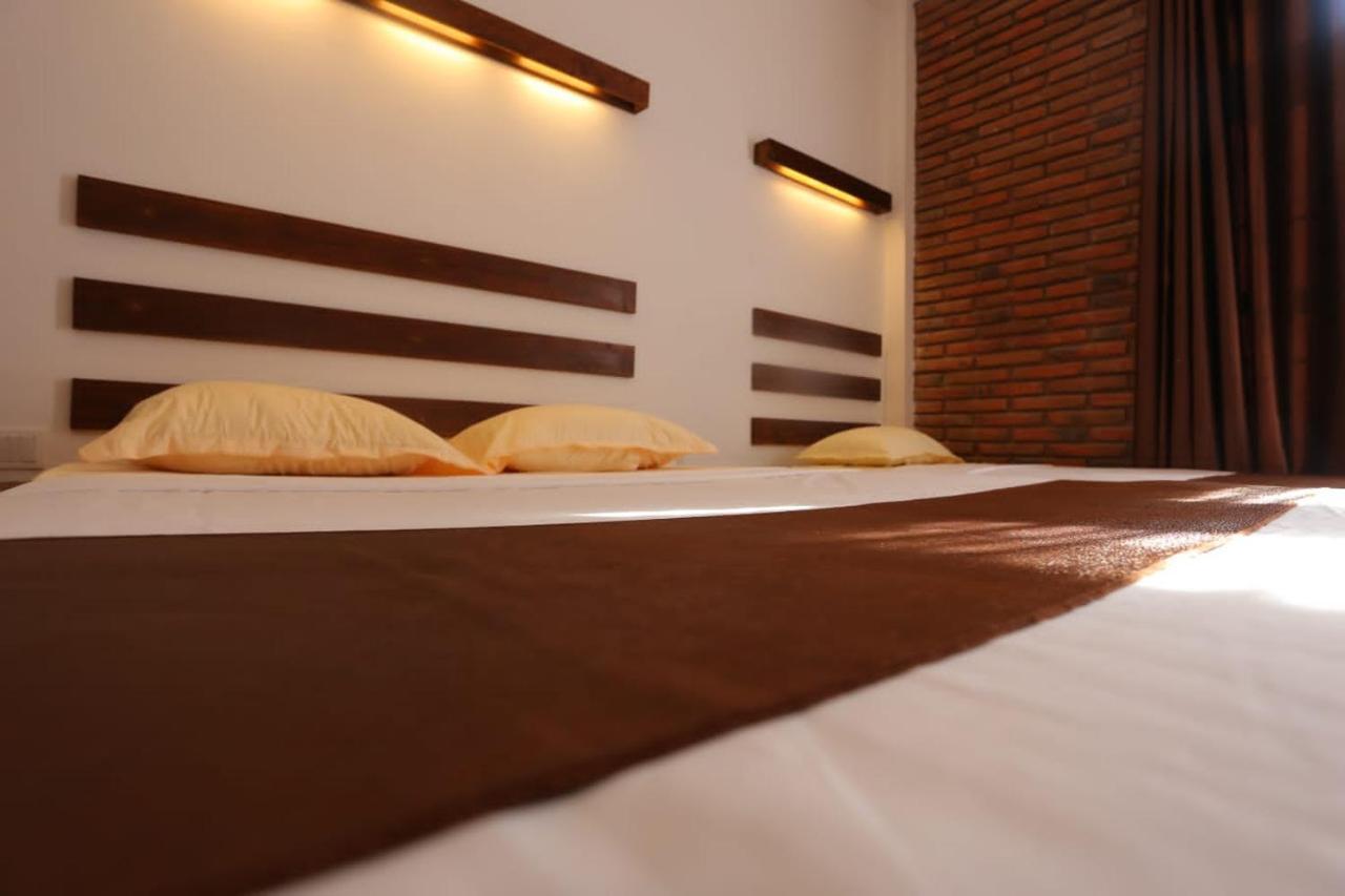 Green Shield Resort Anurâdhapura Extérieur photo