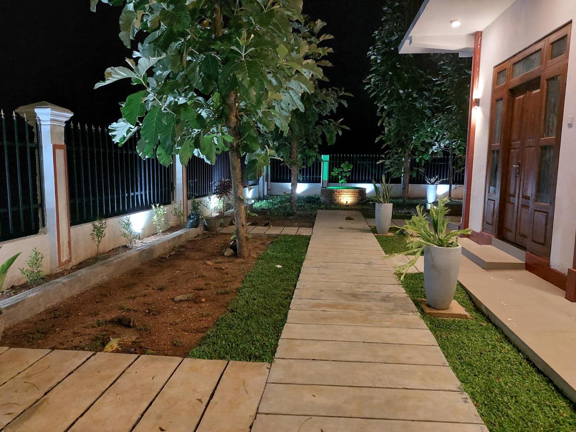 Green Shield Resort Anurâdhapura Chambre photo